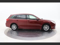 Photo of the vehicle Subaru Legacy