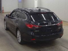 Photo of the vehicle Mazda Atenza