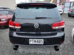 Photo of the vehicle Volkswagen Golf