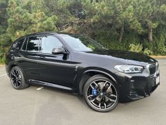 Photo of the vehicle BMW X3