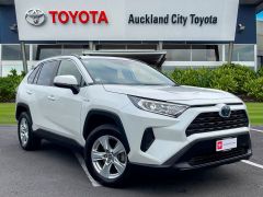 Photo of the vehicle Toyota RAV4