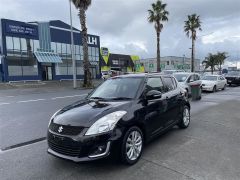 Photo of the vehicle Suzuki Swift