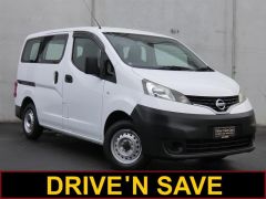 Photo of the vehicle Nissan NV200