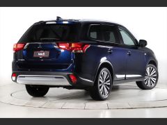 Photo of the vehicle Mitsubishi Outlander