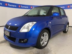 Photo of the vehicle Suzuki Swift