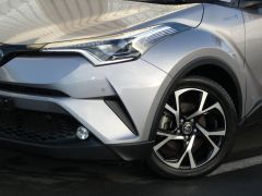 Photo of the vehicle Toyota C-HR