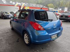 Photo of the vehicle Nissan Tiida