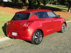 Photo of the vehicle Suzuki Swift