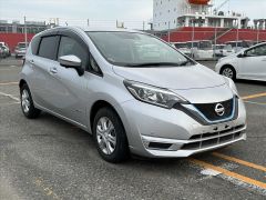 Photo of the vehicle Nissan Note