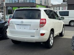 Photo of the vehicle Toyota RAV4