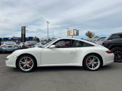 Photo of the vehicle Porsche 911