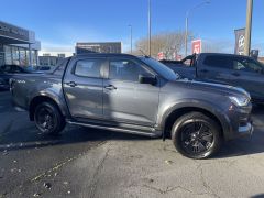 Photo of the vehicle Isuzu D-Max