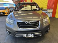 Photo of the vehicle Hyundai Santa Fe