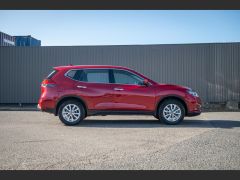 Photo of the vehicle Nissan X-Trail