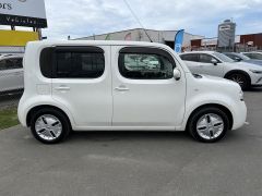 Photo of the vehicle Nissan Cube