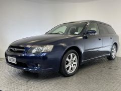 Photo of the vehicle Subaru Legacy