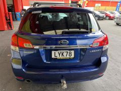 Photo of the vehicle Subaru Legacy