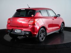 Photo of the vehicle Suzuki Swift