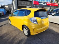 Photo of the vehicle Honda Fit