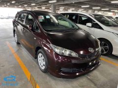 Photo of the vehicle Toyota Wish