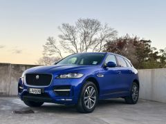 Photo of the vehicle Jaguar F-Pace