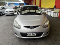 Photo of the vehicle Mazda Demio