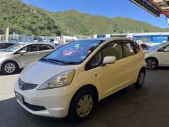 Photo of the vehicle Honda Fit