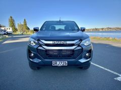 Photo of the vehicle Isuzu D-Max