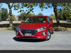 Photo of the vehicle Hyundai IONIQ