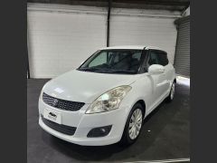 Photo of the vehicle Suzuki Swift