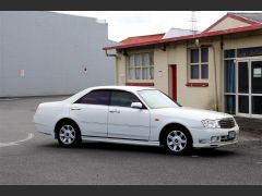 Photo of the vehicle Nissan Gloria