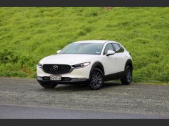 Photo Mazda CX-30  2021