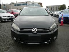 Photo of the vehicle Volkswagen Golf