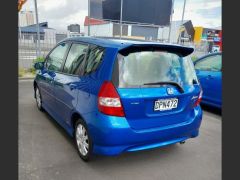 Photo of the vehicle Honda Jazz