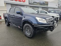 Photo of the vehicle Isuzu D-Max