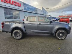 Photo of the vehicle Isuzu D-Max