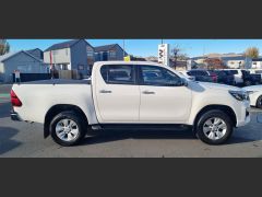 Photo of the vehicle Toyota Hilux