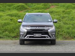 Photo of the vehicle Mitsubishi Outlander