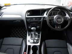 Photo of the vehicle Audi A4