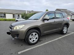 Photo of the vehicle Toyota RAV4