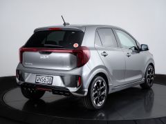 Photo of the vehicle Kia Picanto