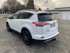 Photo of the vehicle Toyota RAV4