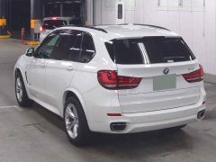 Photo of the vehicle BMW X5