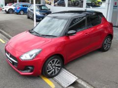 Photo of the vehicle Suzuki Swift