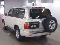 Photo of the vehicle Toyota Land Cruiser