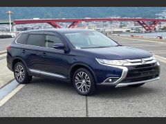 Photo of the vehicle Mitsubishi Outlander