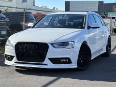 Photo of the vehicle Audi A4