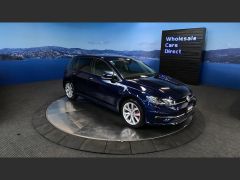 Photo of the vehicle Volkswagen Golf