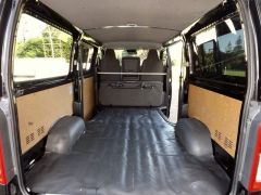 Photo of the vehicle Toyota HiAce