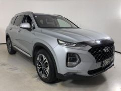 Photo of the vehicle Hyundai Santa Fe